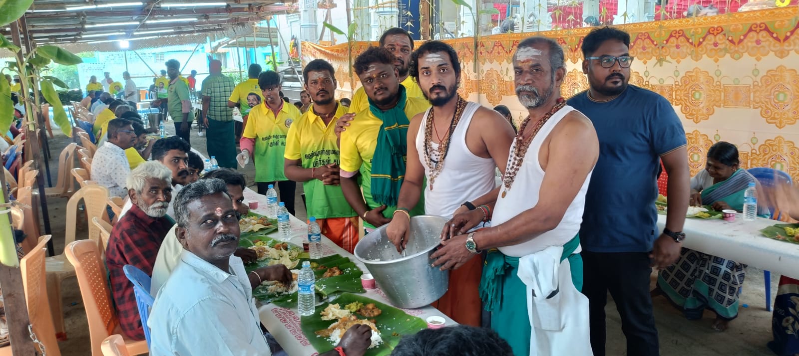 வேல்யூ ரியாலிட்டி (Value Realitty) நிறுவனர் மகேந்திரன் தலைமையில் 5,000 பக்தர்களுக்கு அன்னதானம்,